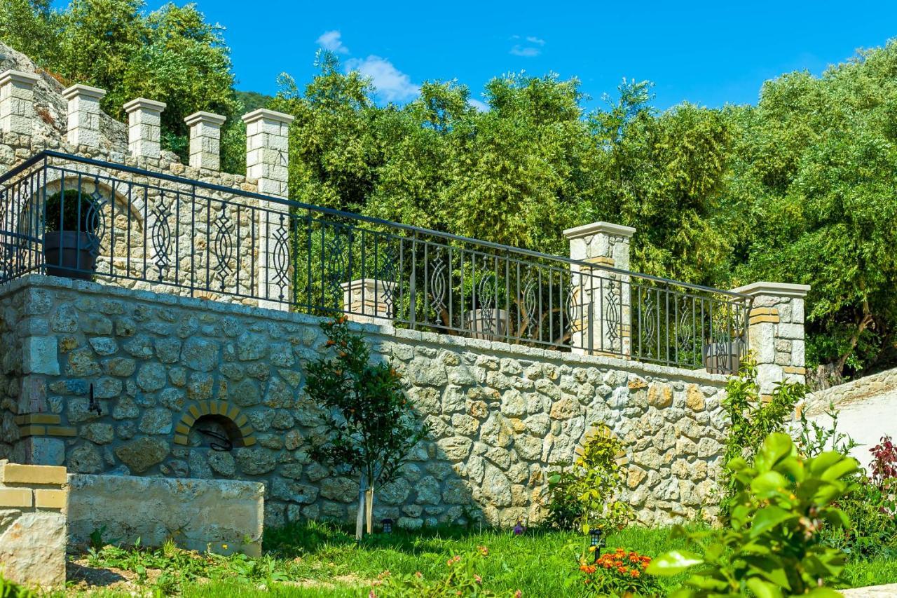 Natura Luxury Suites 파르가 외부 사진
