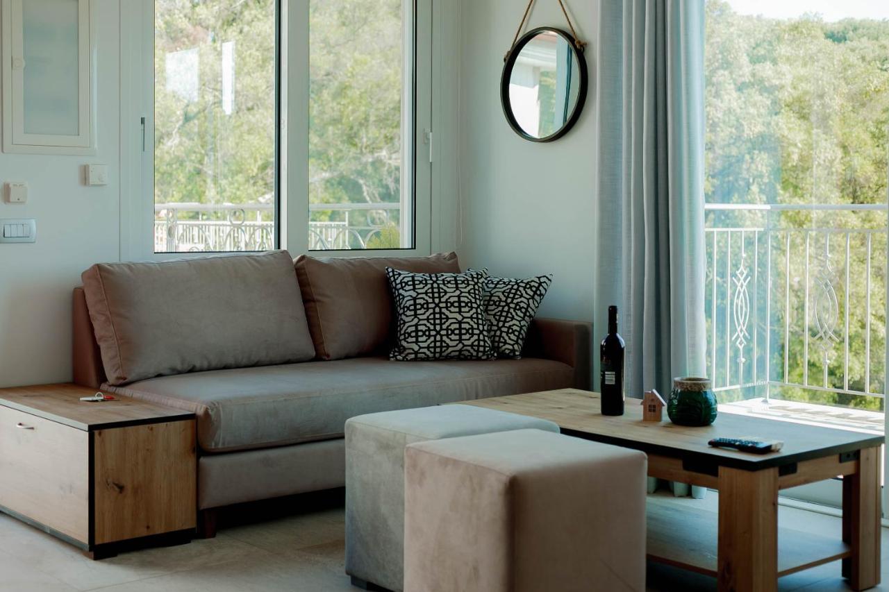 Natura Luxury Suites 파르가 외부 사진